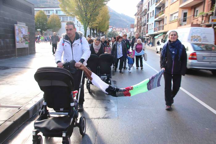 'Gora emakume anitzak eta go 16 1542976372285