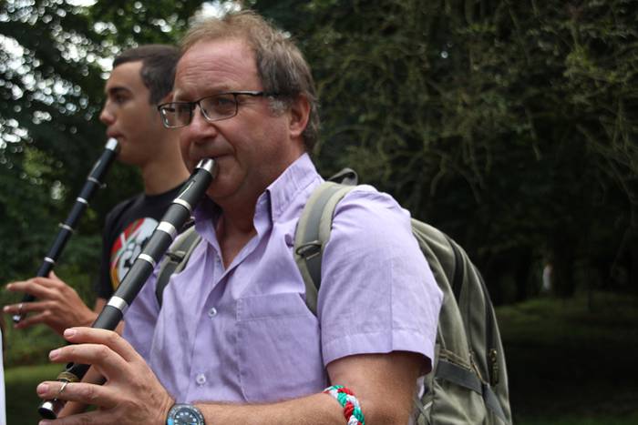 Mugak senidetzeei bide eman  21 1503145478497