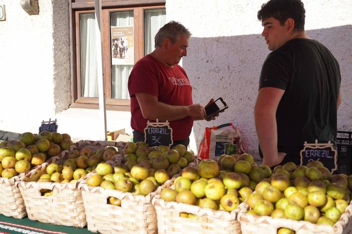 Sagar uzta festa jendetsua 5 1760790627917