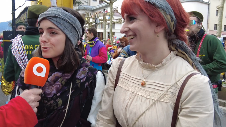 Karroza eta konpartsa hauek ez daude soberan