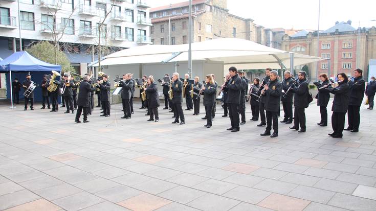 Tolosako Udal Txistulari Bandaren eta Udal Musika Bandaren kontzertua