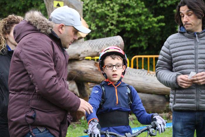 Oreka landuz, bi gurpilen ga 14 1525011668171