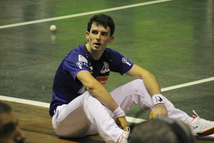 Bi maisu handi, katedralean 35 1571600519443