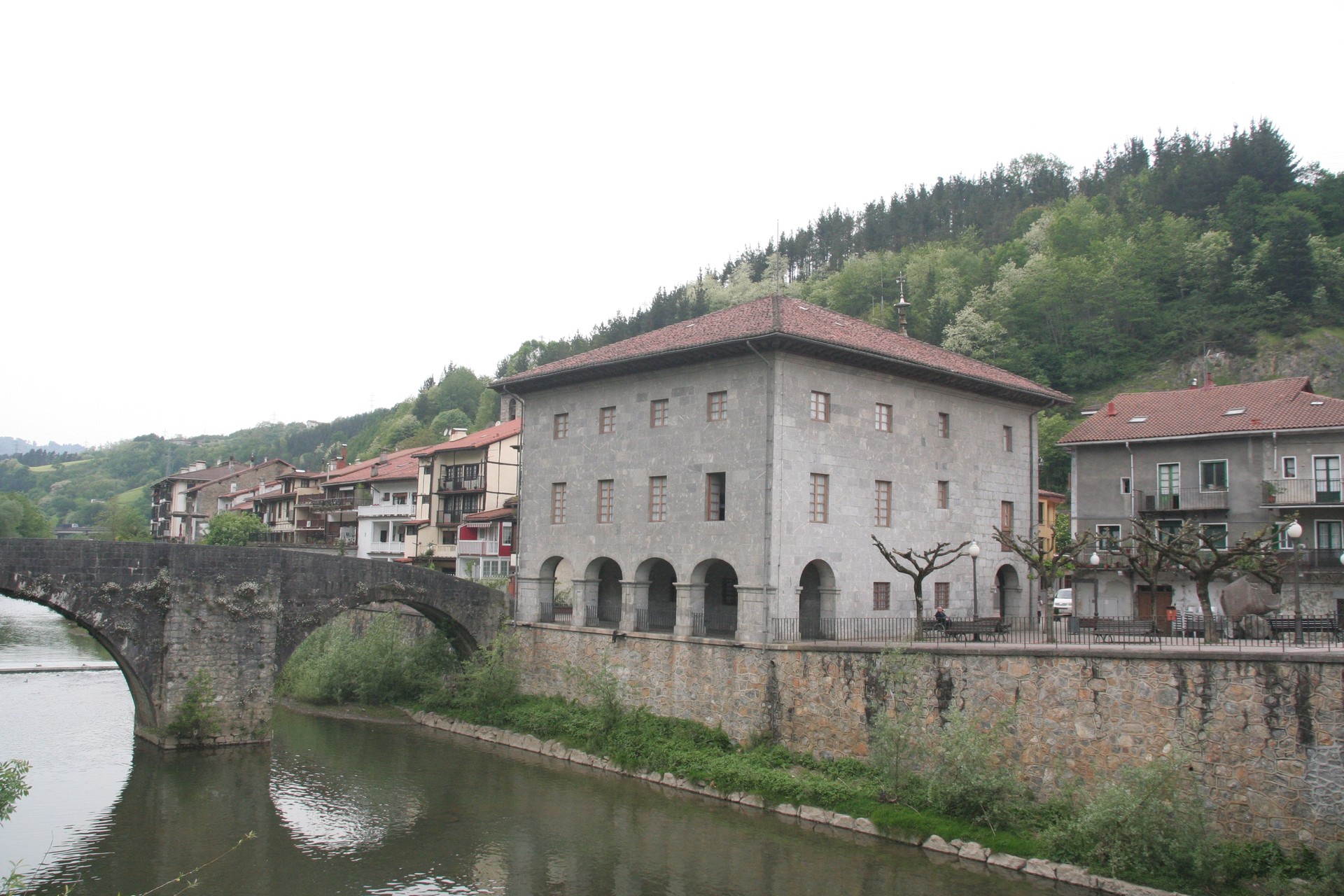 Tontokaletik San Lorentzora