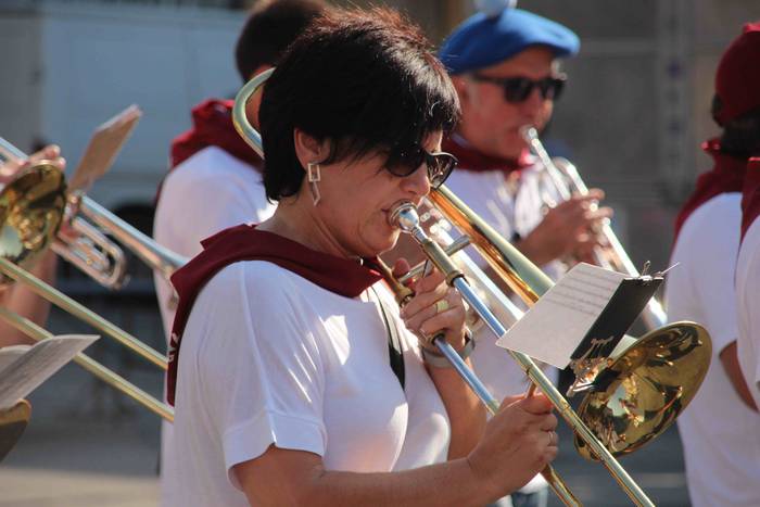 Bero sargoria, sagardoz bust 24 1532981639633