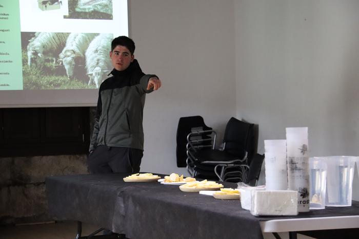 Baserritik nola jan daitekeen hausnartuko dute bihar, Berastegin