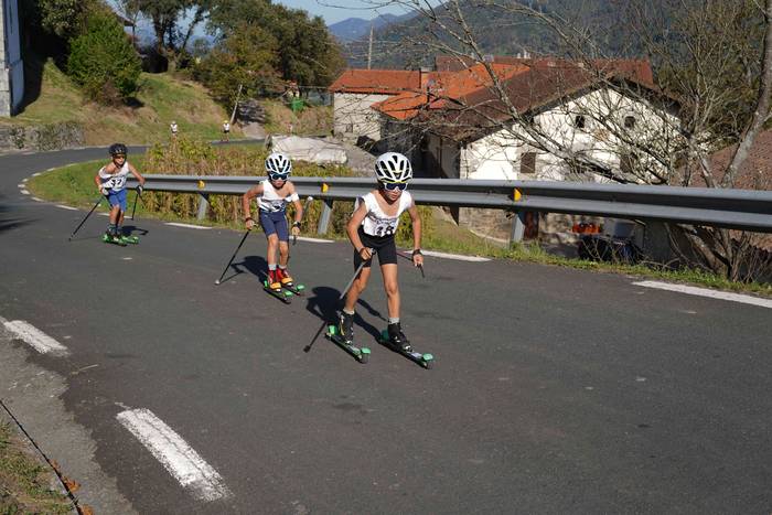 24. Hernialdeko Rollerski Ig 28 1760802668985