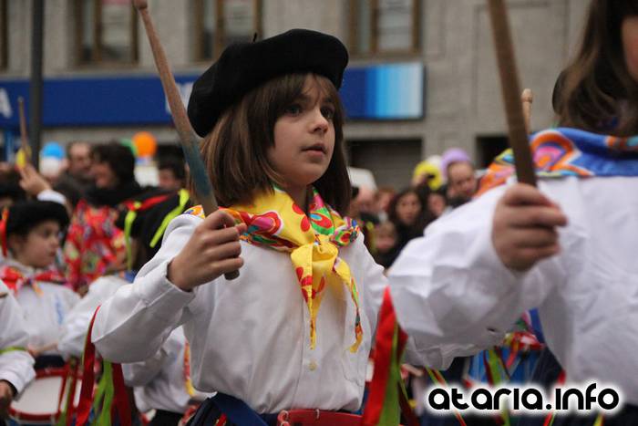 Zaldunita bezperako haur danborrada 106 1454785368878