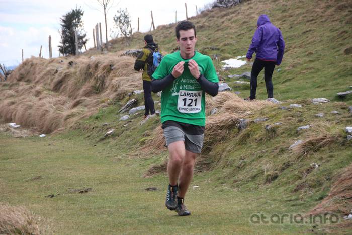 larraul hernio larraul 2016 zelatun 300 1458496607120