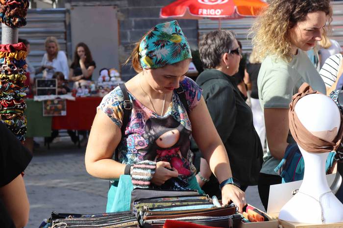 Emakume sortzaileek hartu du 10 1665918587925