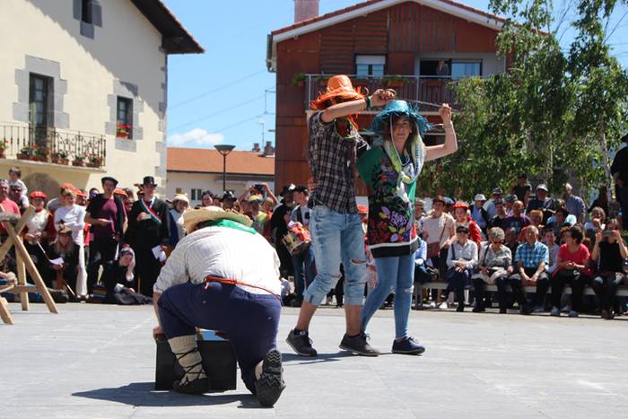 Maskaradak herriz herri 20 1494160340546