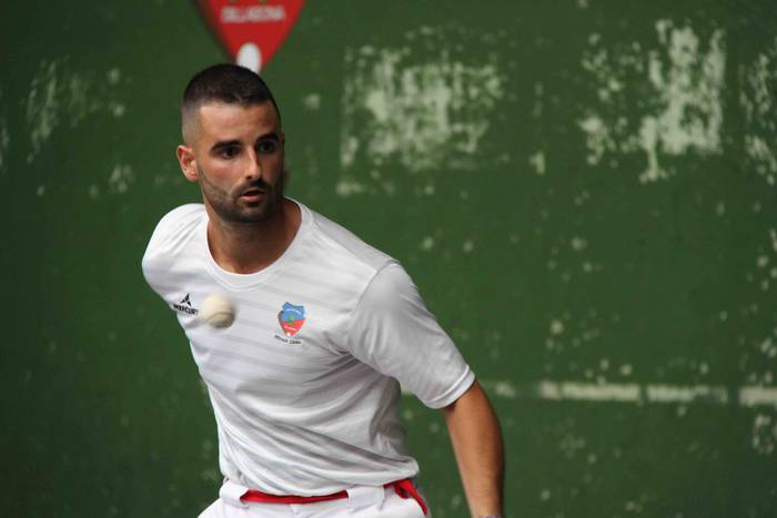 Elola-Etxeberria bikotearent 34 1594495139075