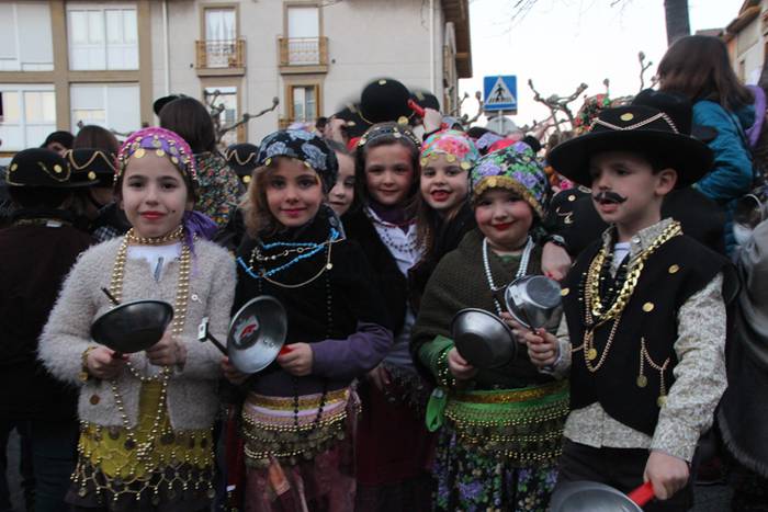 KALDEREROAK IRURAN 2017 9 1487357004818