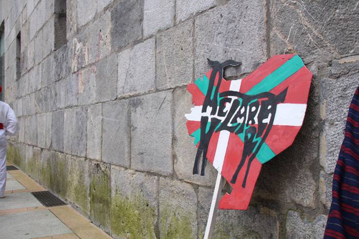 Sueltoan dabiltza 27 1521909892424