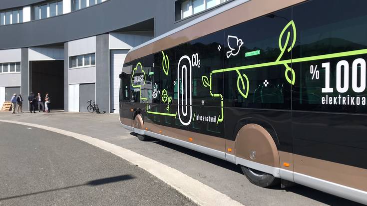 Udalak zehapen-espedientea ireki dio Hiribusa kudeatzen duen enpresari