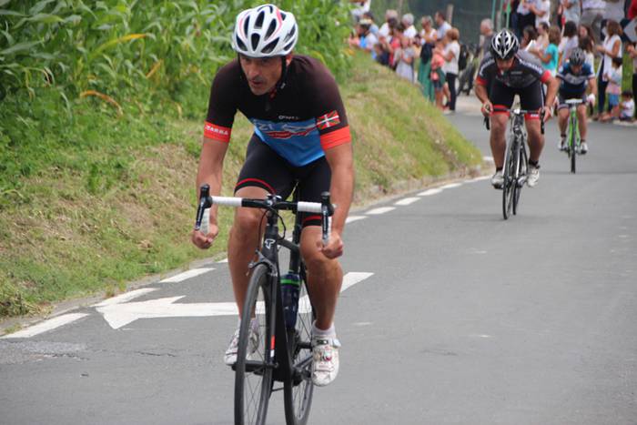 Maldan gora plazara heldu ar 29 1502801404353