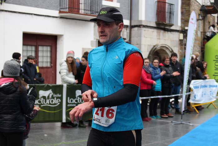 Jokin Lizeaga eta Veronica D 58 1517771561714