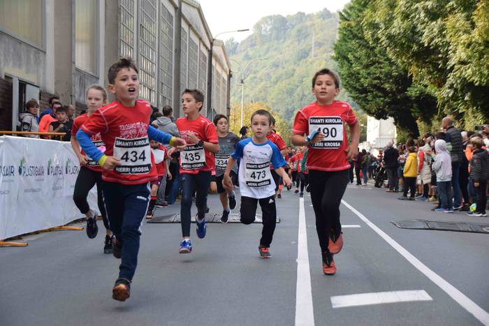 Gozatu egin dute txikienek S 13 1634039483913