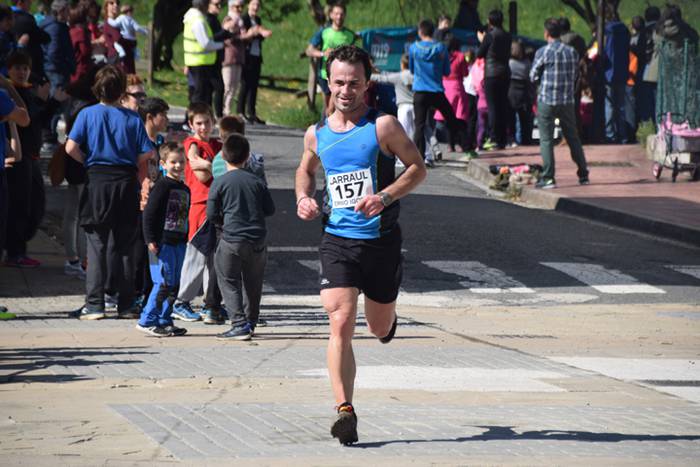 Hassan Ait Chaou eta Maitane 45 1489933845370