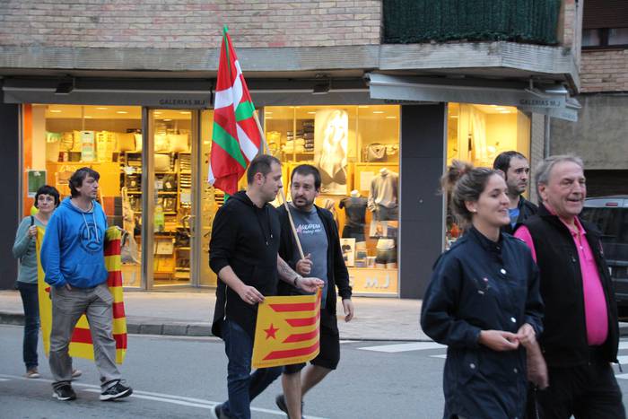 Elkartasuna  gainezka 19 1507057234100