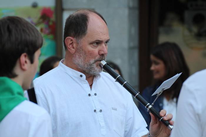 Irurako festak 2015 buruhandiak 1 1443465687003