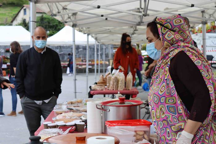 Euskal Azoka egin dute Ikazt 25 1619352395369