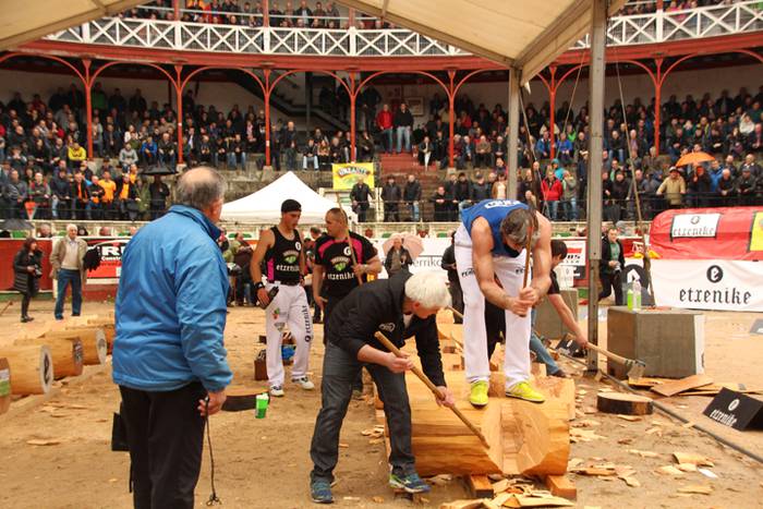 Iker Vicente eta Arria V.a 43 1523190789846