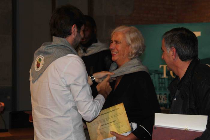 Babarrun Kofradia lau ohorez 12 1542471691088