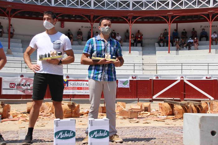 Arria V.a eta Izeta VI.a iza 141 1596214435271