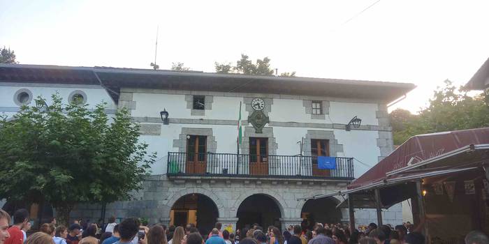 Euliaren jaitsierarekin abia 8 1661342379934