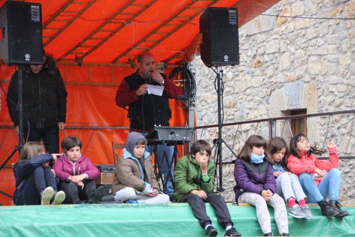 Herri kirolak Santa Krutzeta 10 1493577296100