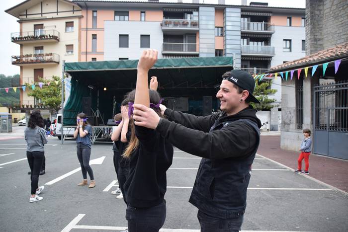 Ortzadarra ateratzear da Ano 33 1527875759334