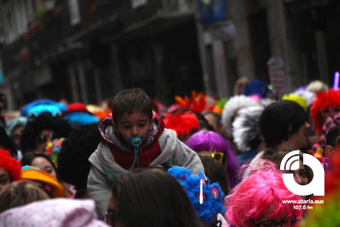 Pijamen iraultzak hartu du T 59 1488100168594