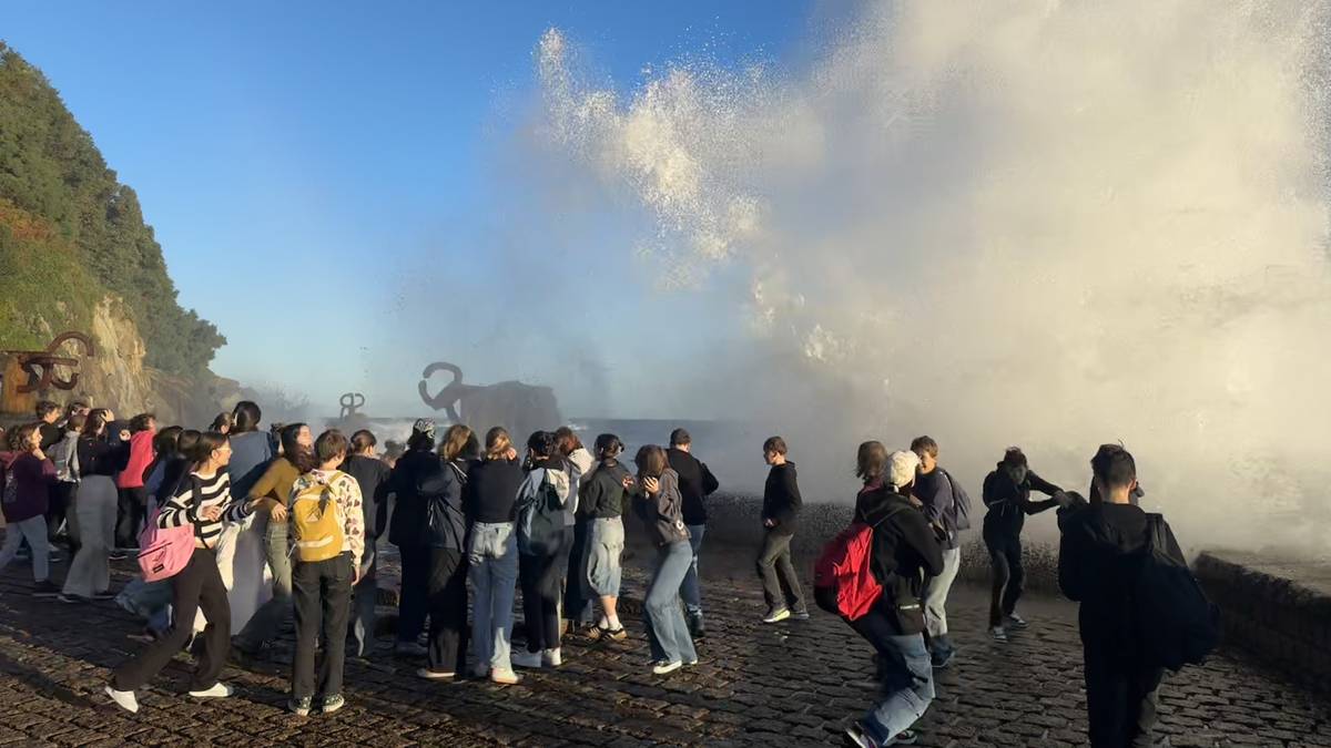 Bi hamarkadaz, kultura eta hizkuntza gutxituen arteko zubi