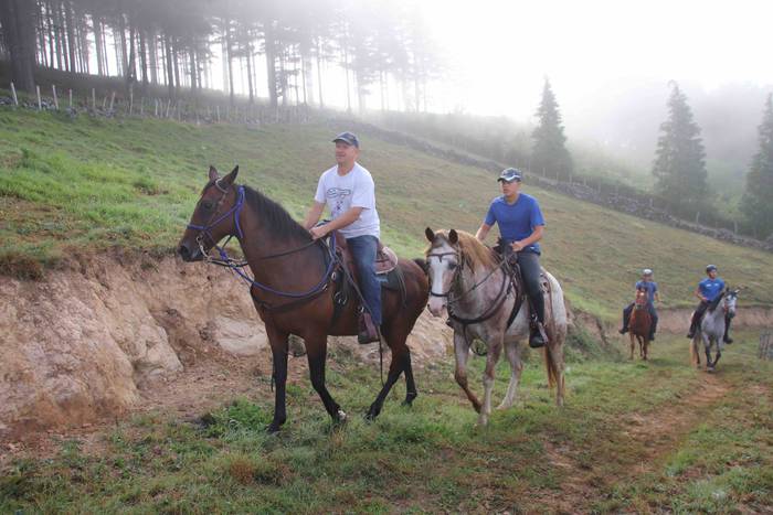 Mendi bizikleta lasterketare 65 1660377647937