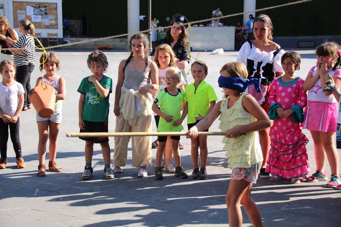 Mailot horia parte hartzaile guztientzat 11 1471109737812