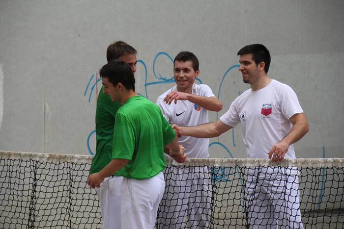 Denetarik festen lehen arratsaldean 56 1469381851609