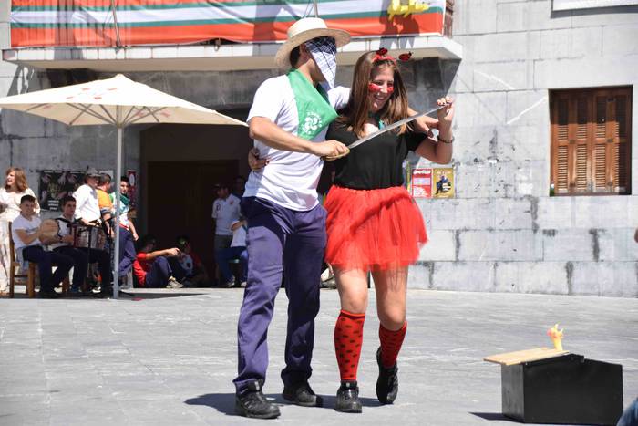 Adunako jaiak 2019. Oilasko  1 1566048048711