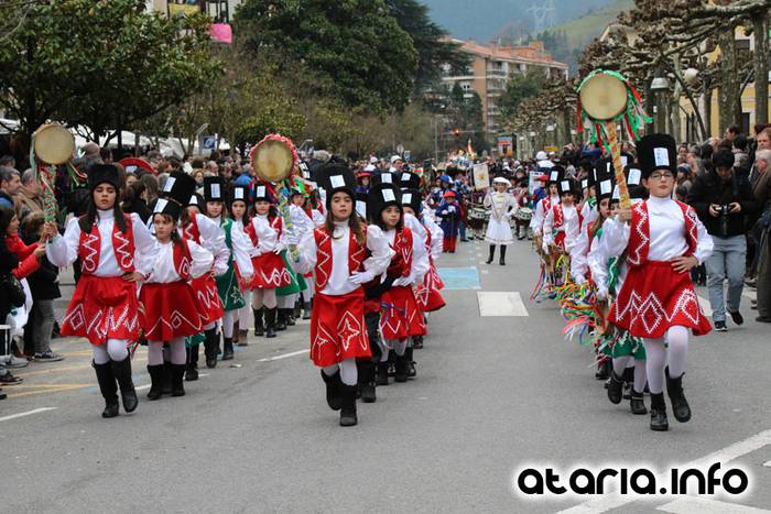 Zaldunita bezperako haur danborrada 58 1454785350959