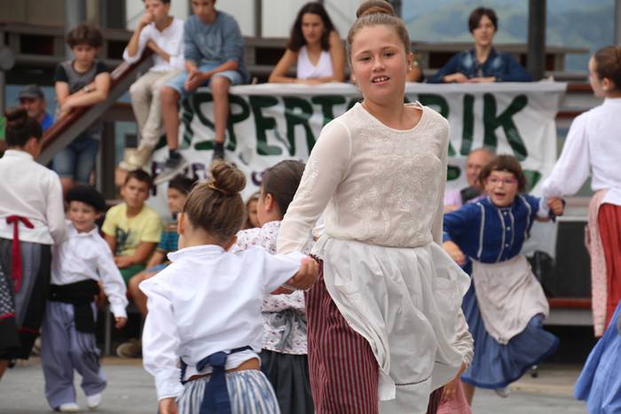 ADUNAKO AMA BIRJINAK 2017. A 13 1502798922919