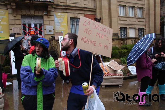 Irudimenak gainezka egin du 463 1518367466219