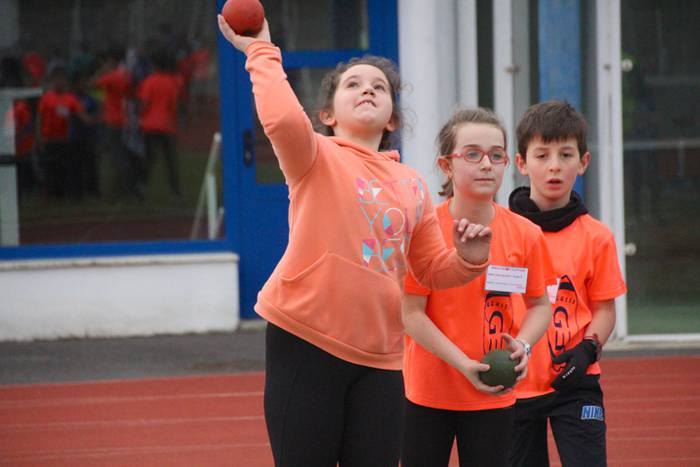 Eskola Txikien topaketak 420 73 1520602854275