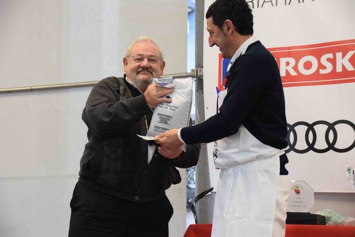 Babarrun lehiaketako sari na 26 1542561210303