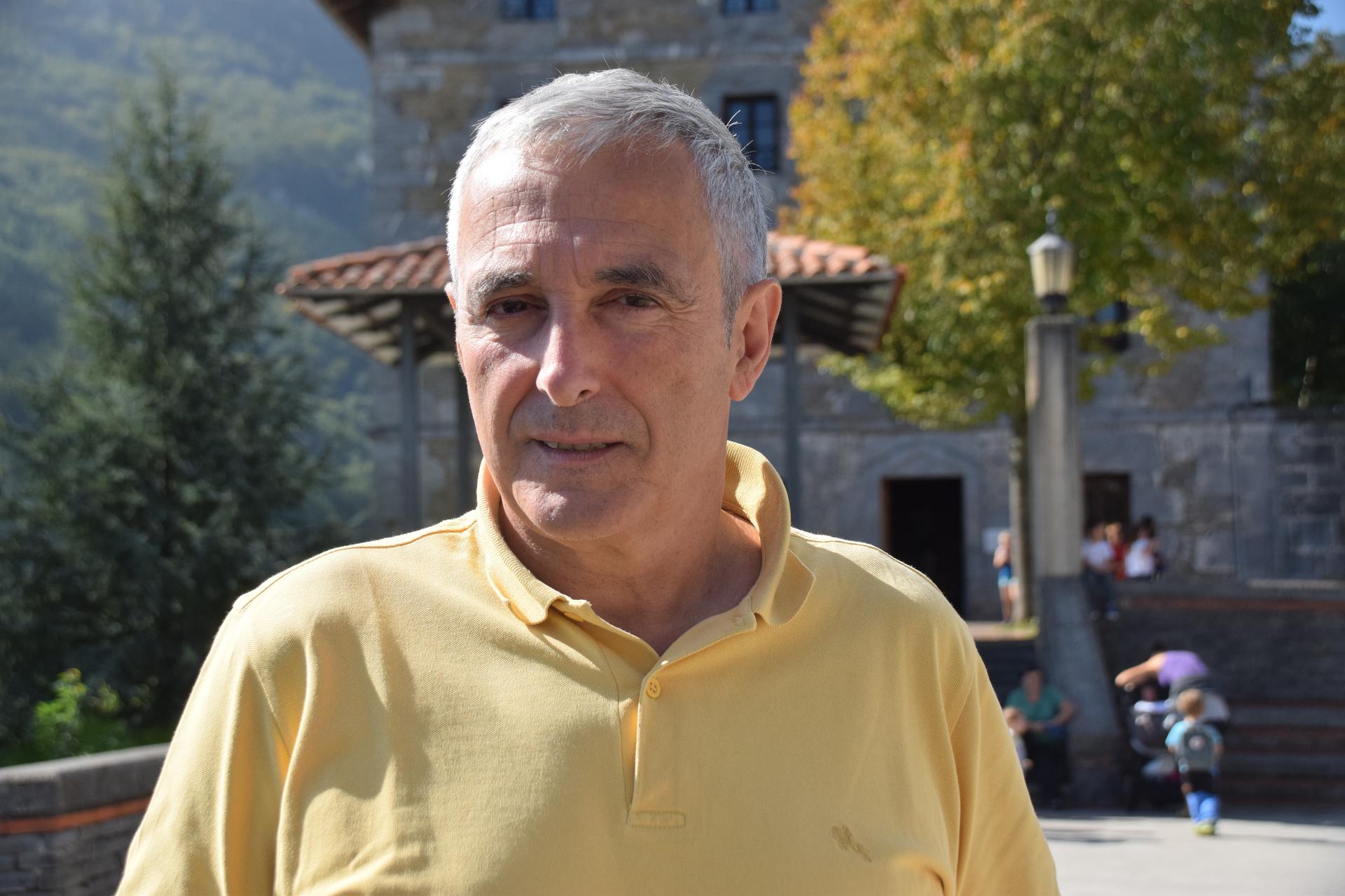 "Alkizako barnetegia berreskuratu nahi dugu"