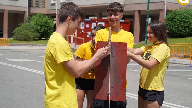 Suziria eta buruhandiak, hasi dira Amarozko jaiak