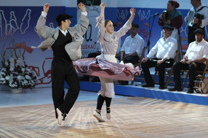 Euskal Herriko 40. dantza txapelketa  10 1476696058261