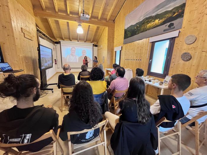 Sormenaren Kabia beketako bat sortzaile gazteentzat izango da