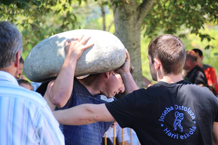 Festa giroa Santamañan 26 1468781726090