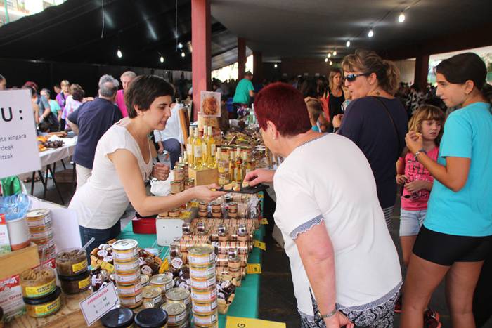 Irrintzi azoka berezia 2016 Villabona 18 1473514480789