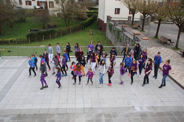 Altzo Martxo Morea flashmoba 5 1520709251098